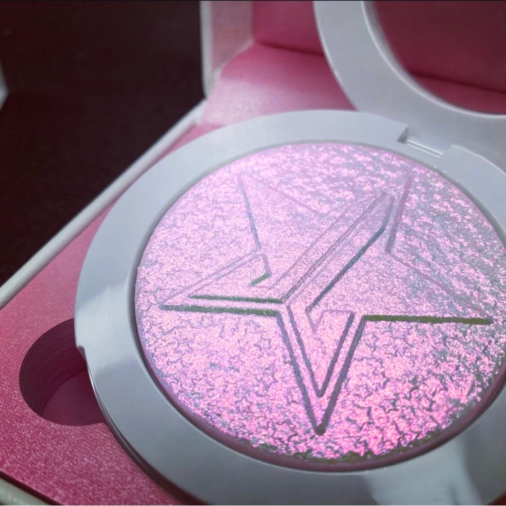 Jeffree Star | ‘Lick My Glit’ Extreme Frost Highlighter | NiB pink duochrome - Picture 8 of 16